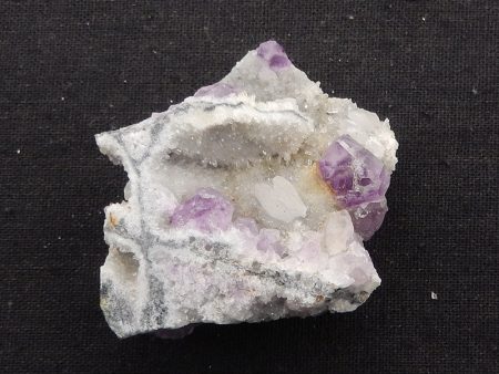 Natural Amethyst Rough Stone Specimen,Purple Raw Rough Crystal Specimen, Mineral Specimen, 64x54x31mm,98.3g For Sale